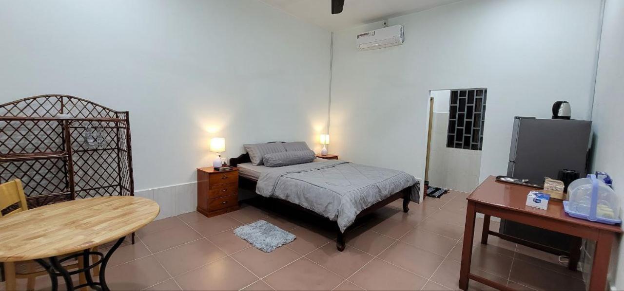 Ferienwohnung The Purple House Siem Reap Exterior foto