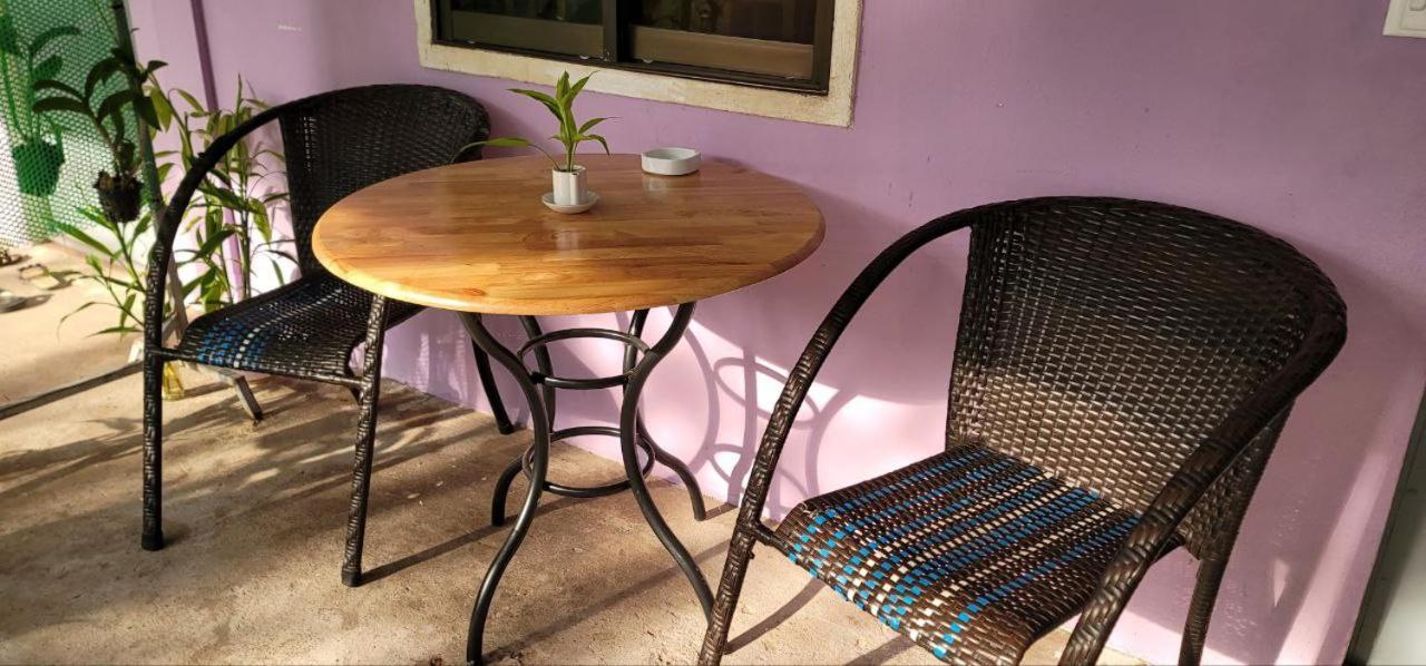 Ferienwohnung The Purple House Siem Reap Exterior foto